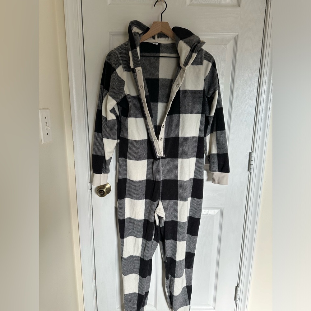 Old navy fleece onesie size M